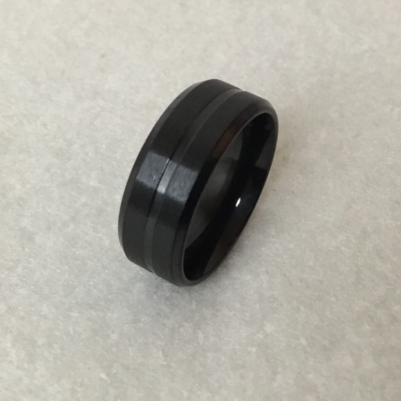 Men’s Size 9 Matte Titanium Steel Black Ring - Picture 1 of 6